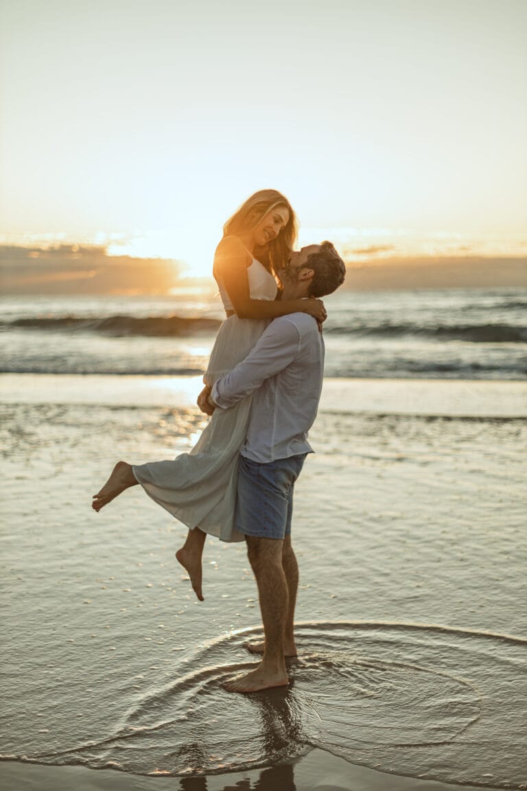 Creative portrait photography capturing authentic emotionsof a couple during sunrise