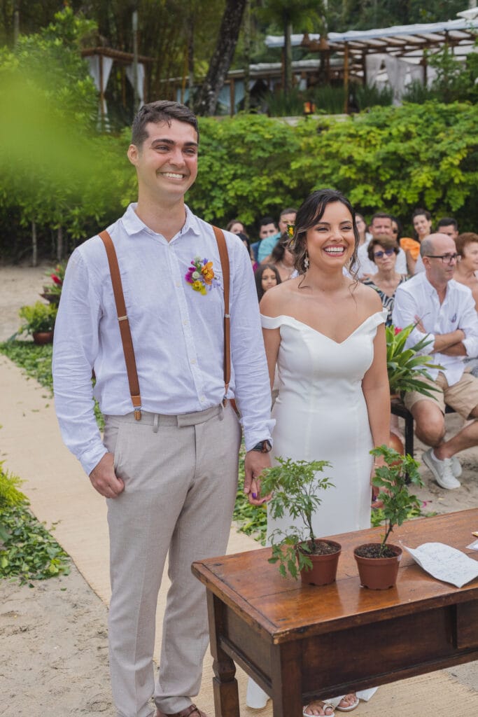 Couple embracing at a wedding, Gold Coast event photographer