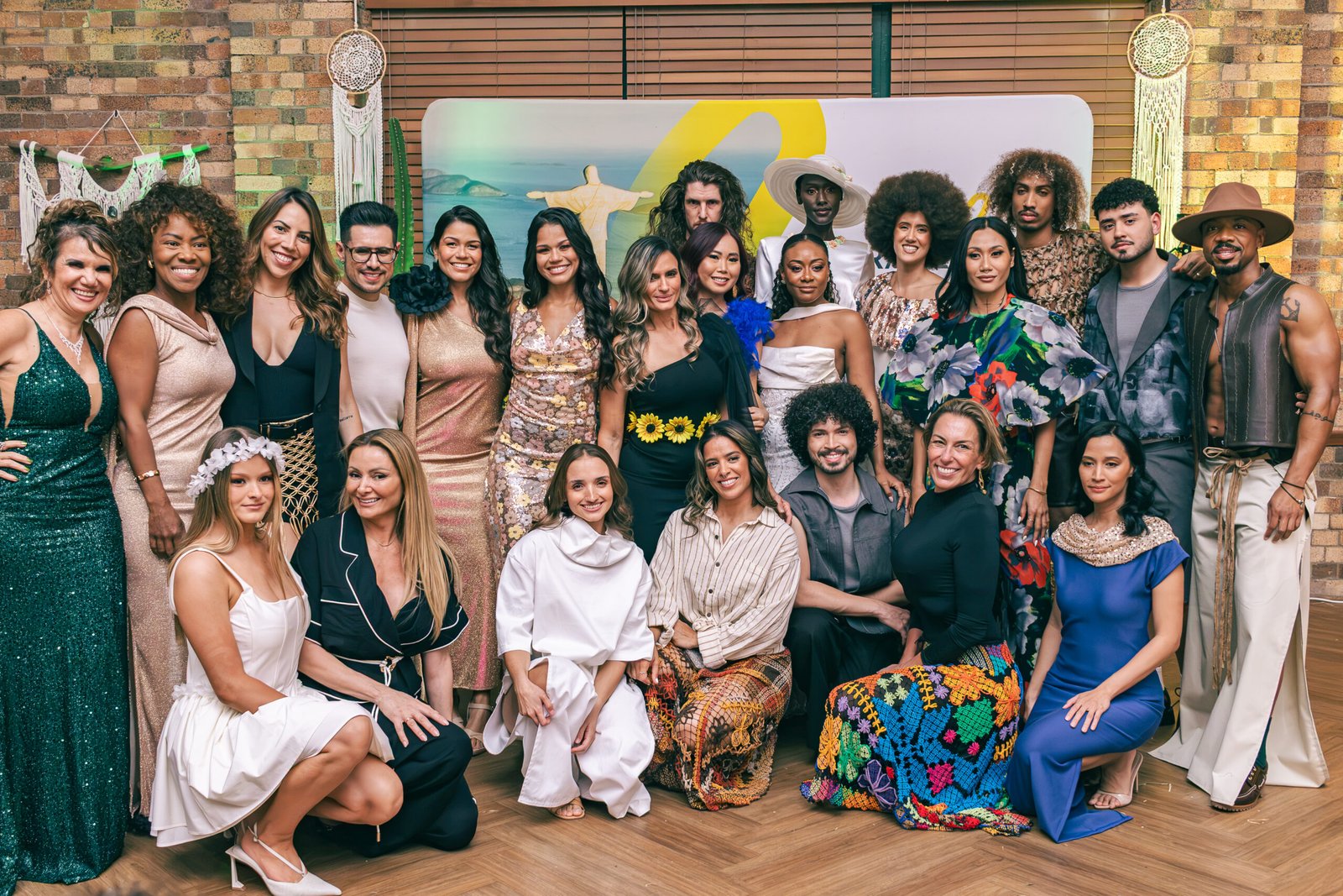 Everyone who made Brazil Week Fashion Day, together at the end
